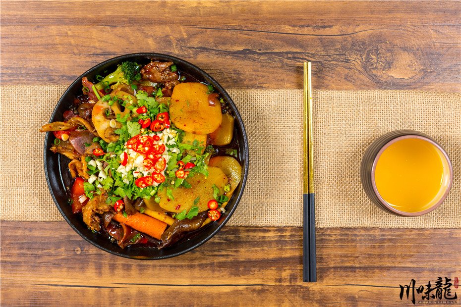 火锅、串串、冒菜有什么区别？
